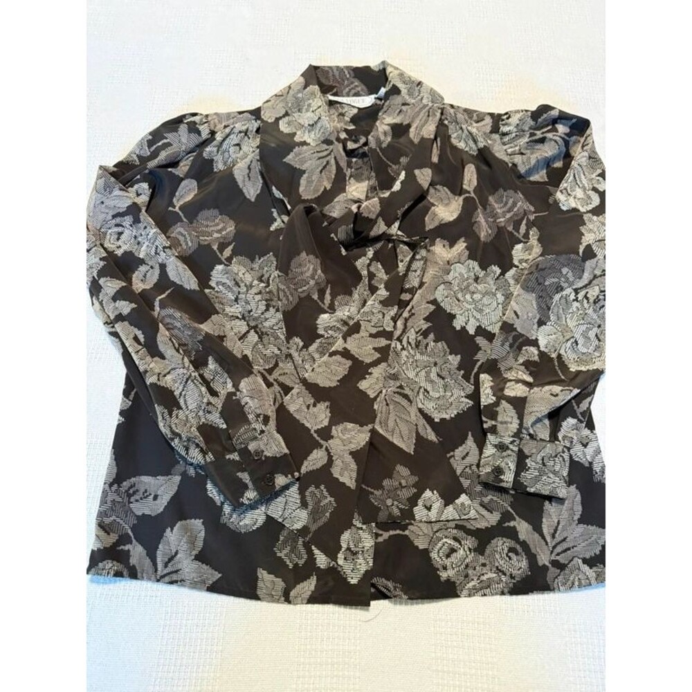 Vintage La Vogue Size 10 Black and White Floral Blouse